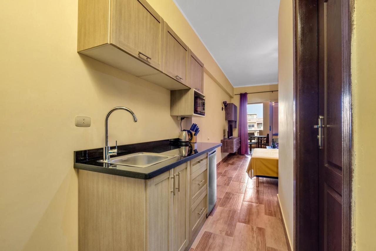 Studia Florenza Khamsin Hurghada Exterior photo